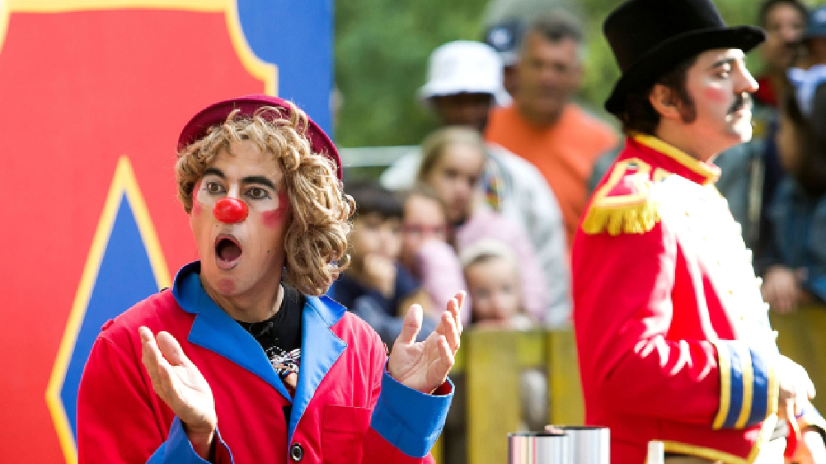 Actuación de teatro familiar en los Cuatro Reyes, el pasado San Pedro.