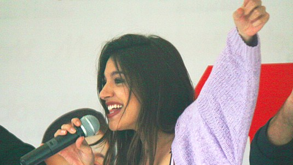 Ana Guerra sustituirá, junto a La Regadera, a Ana Mena en las fiestas de Burgos.