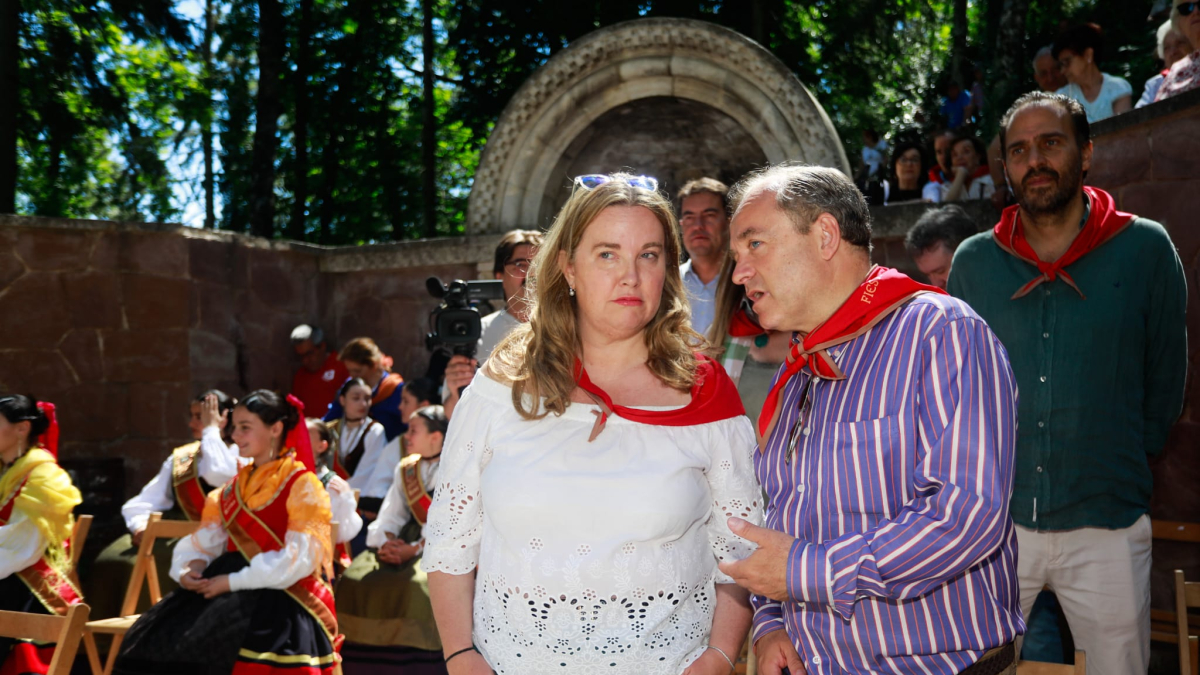 Ayala, en Fuentes Blancas en el día de las peñas.