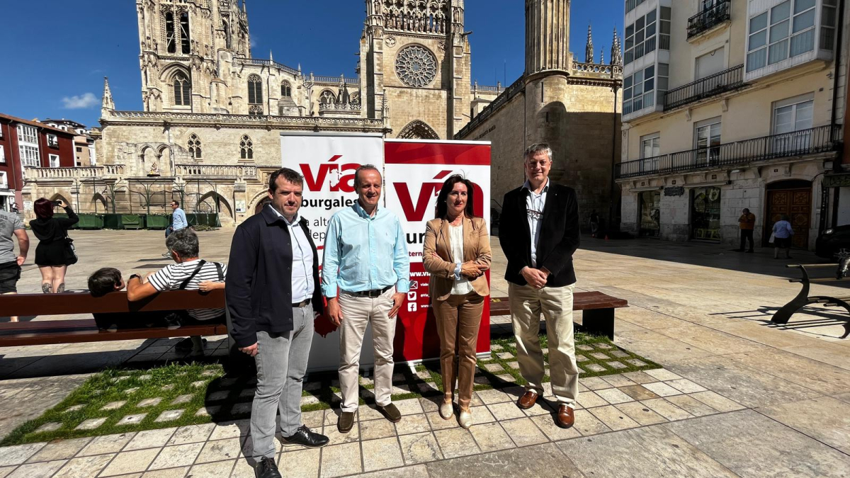 La candidata al Congreso es la alcaldesa de Valle de Manzanedo, Margarita Pérez, mientras que el candidato al Senado es el alcalde de Alfoz de Quintanadueñas, Gerardo Bilbao