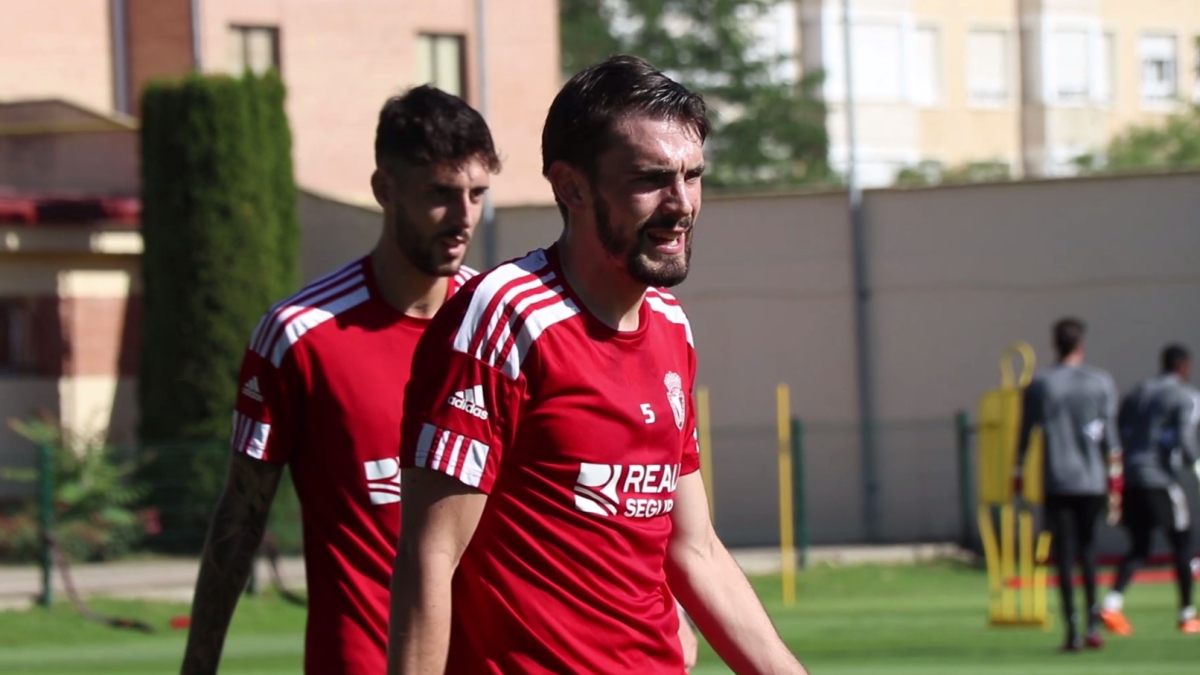 Atienza fue la novedad del entrenamiento del lunes.