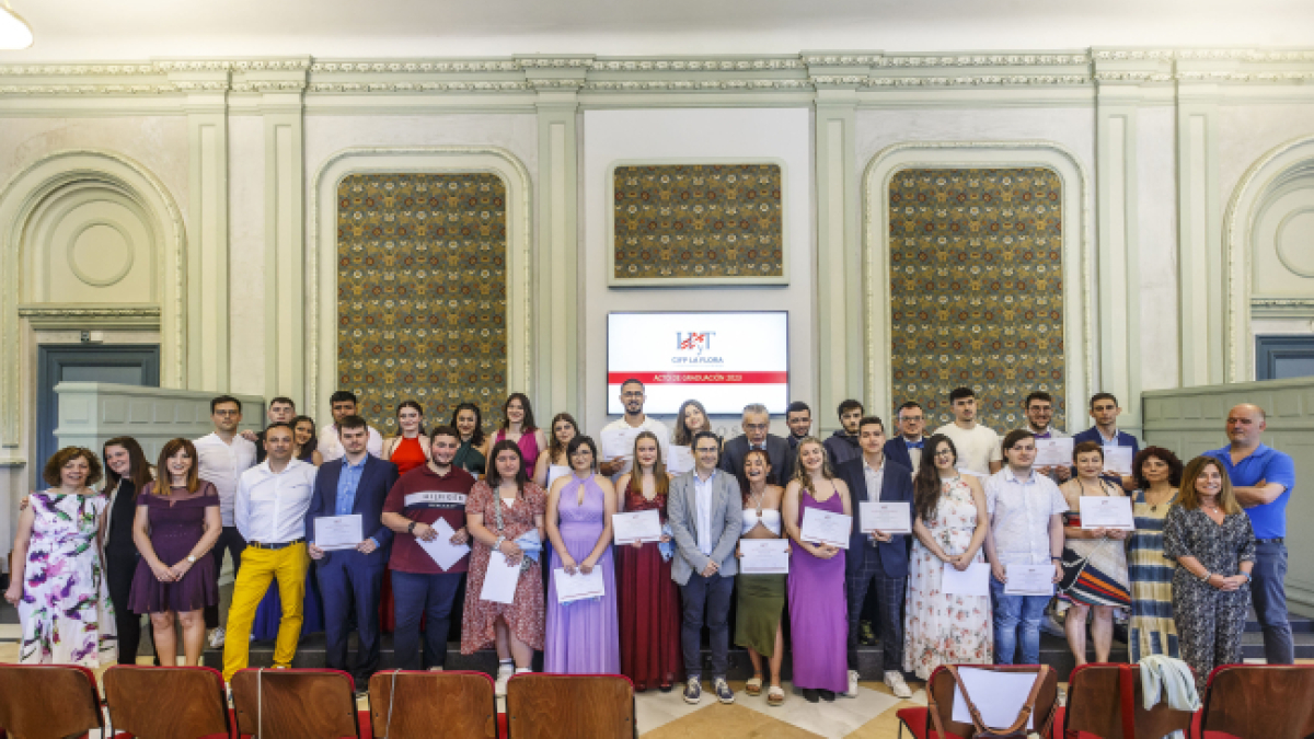 Un momento de la reciente graduación de los alumnos de la Escuela de Hostelería CIFP La Flora.
