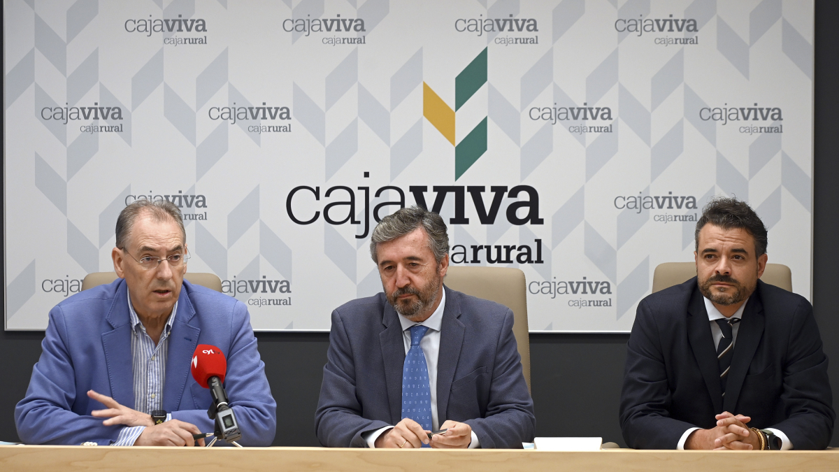 El CB Tizona y Fundación Caja Rural sellan un acuerdo de colaboración.