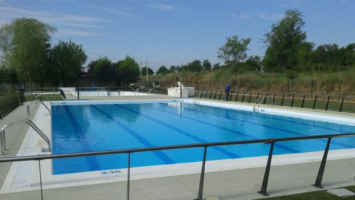 Piscinas municipales de Poza de la Sal.