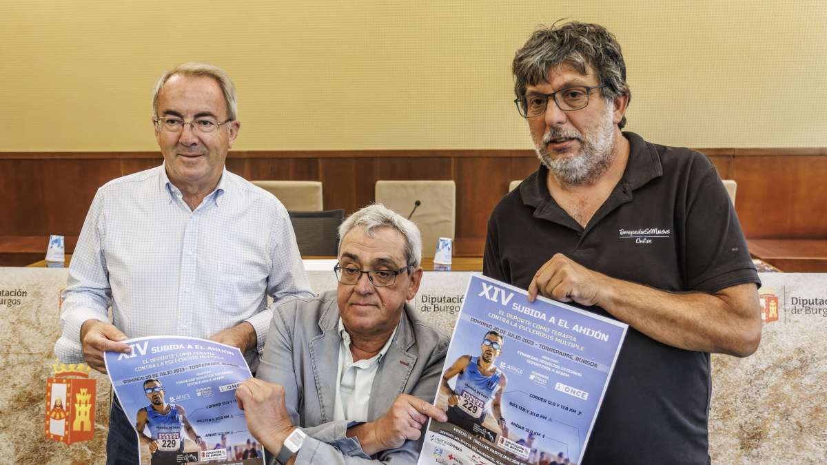 Ángel Carretón, del IDJ, junto a Ignacio Hortigüela, de Afaem, y Goyo Terrados, de Torrepadre se mueve.