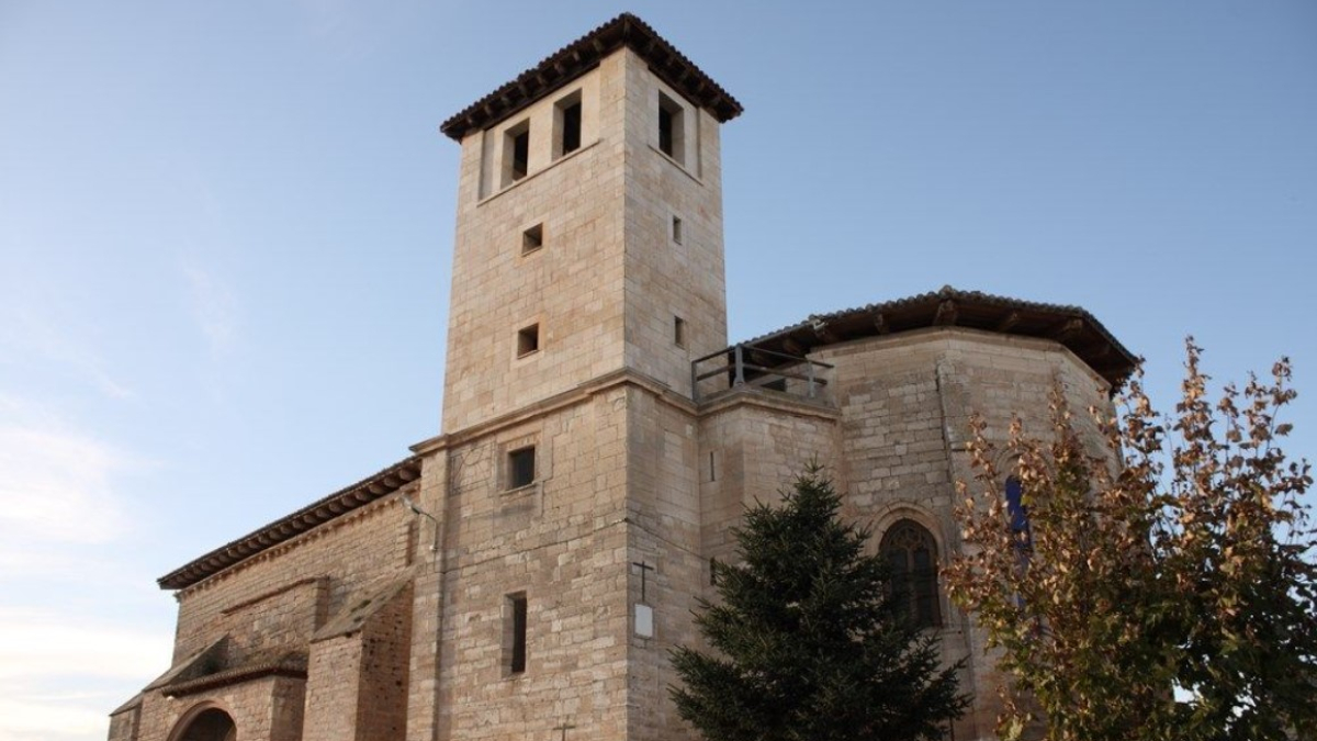 La iglesia de Nuestra Señora de la Asunción, uno de los tesoros arquitectónicos más sobresalientes del pueblo.
