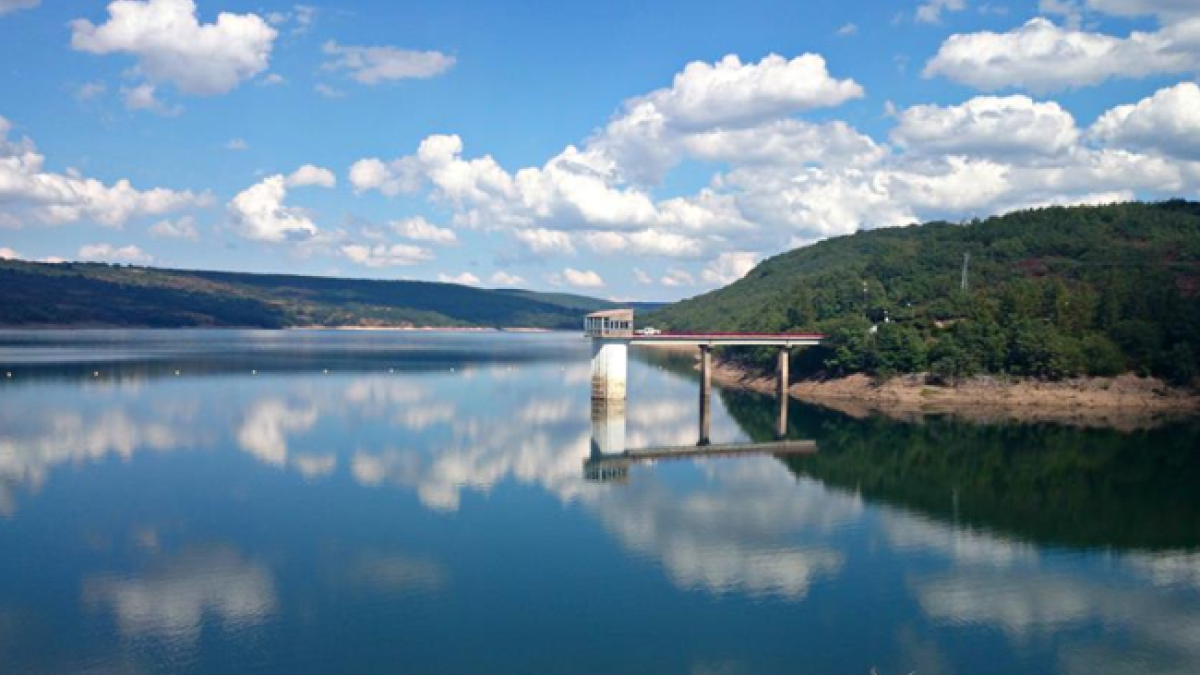 Embalse de Uzquiza.