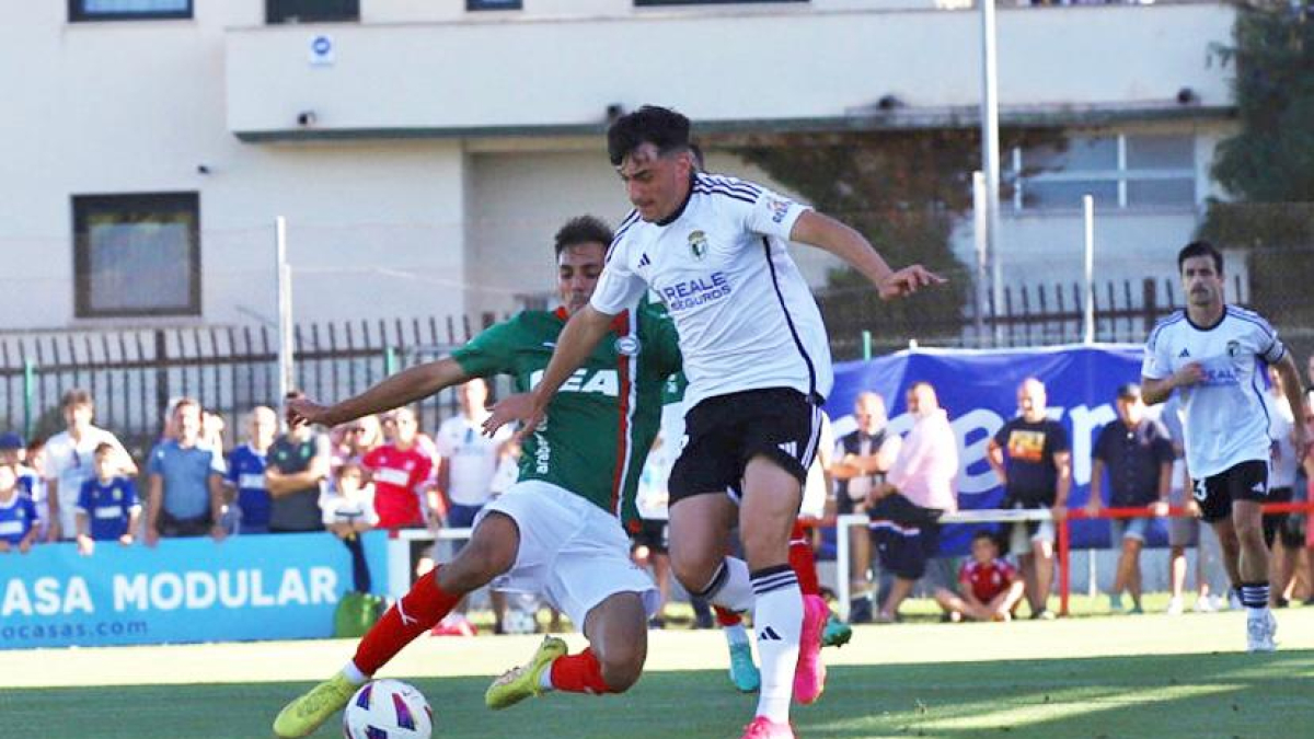 Imagen del partido entre el Burgos CF y el Alavés