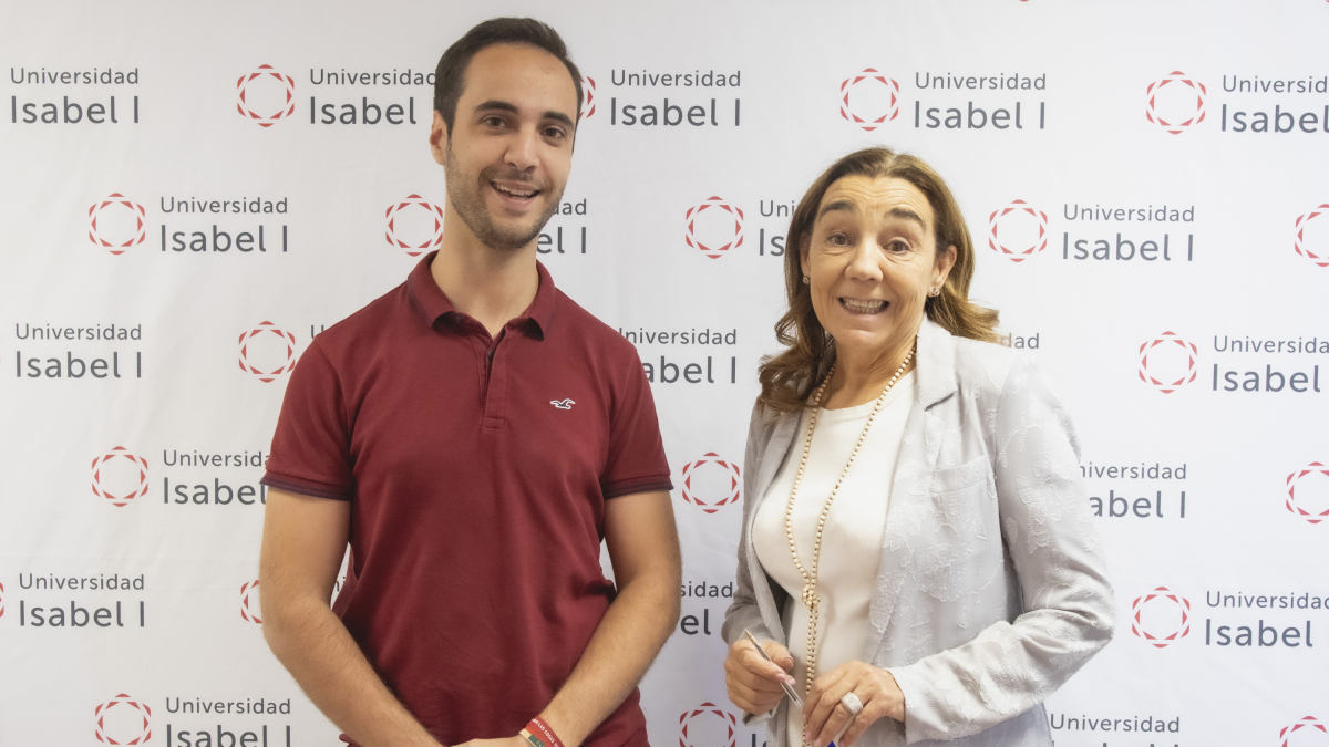 La Universidad Isabel I y AJE renuevan su convenio de colaboración.