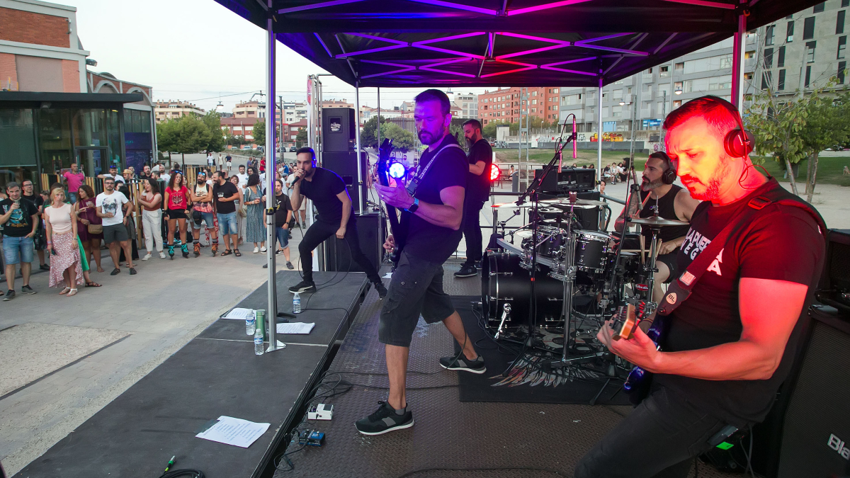 Sexma vuelve al Andén 56 de Burgos con su último disco. Búscate en las fotos del concierto