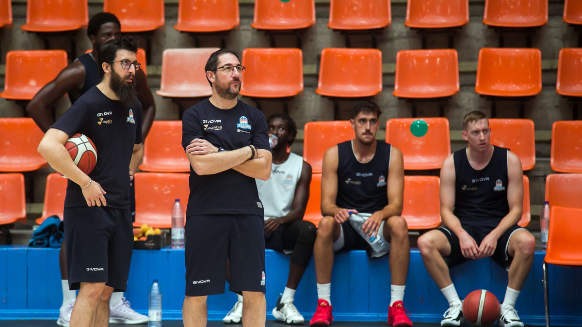 La pretemporada comenzó ayer en El Plantío con una doble sesión de trabajo físico.