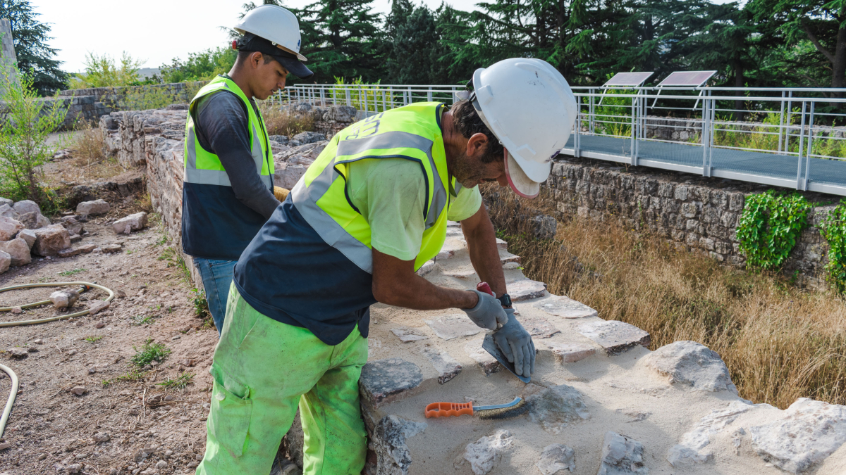 Las obras del Castillo de Burgos se paralizaron en diciembre de 2023.