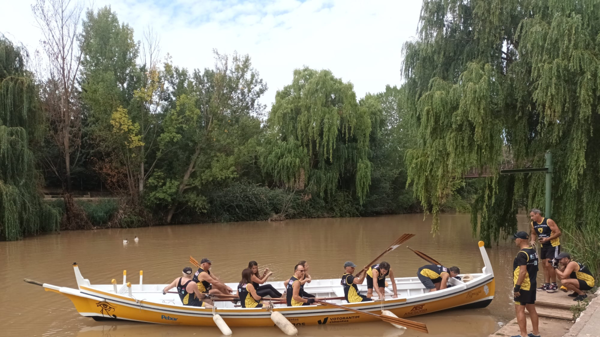 Imagen de la barca deportiva