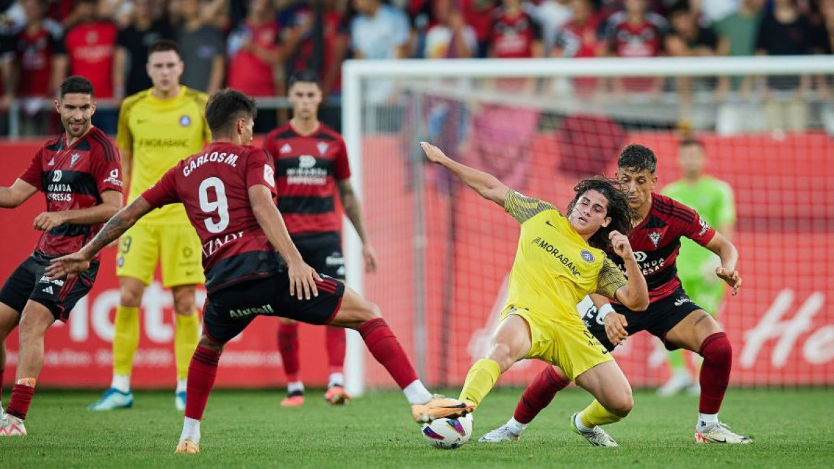 Imagen del partido entre el MIrandés y el Andorra
