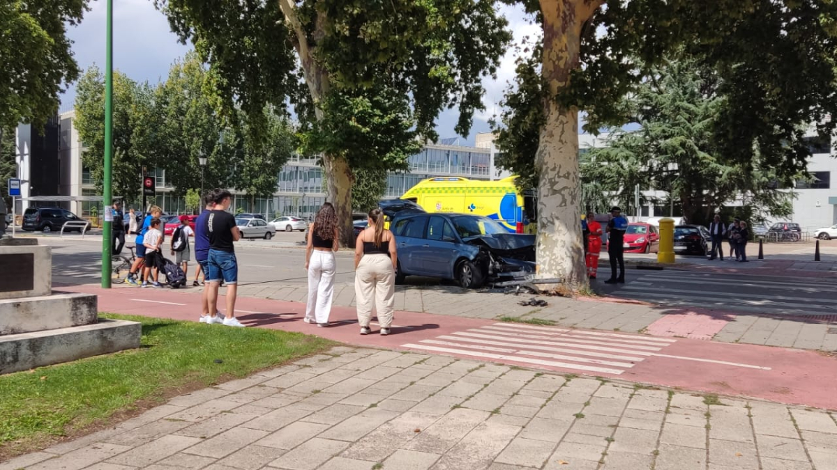 Imagen del accidente en la calle José María Villacián Rebollo