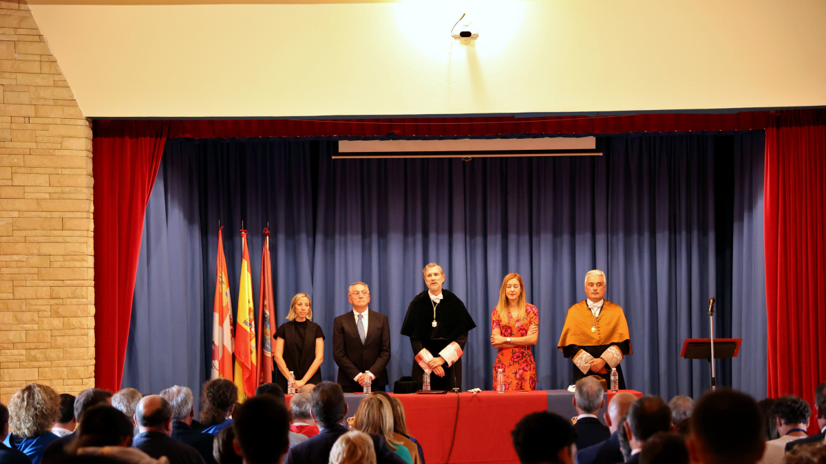 Inauguración el campus de Miranda.