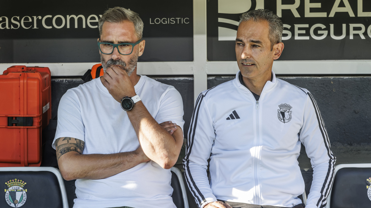Jon Pérez Bolo y Pablo Lago, segundo entrenador.