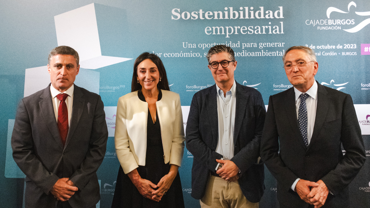 Rafael Barbero, Mónica Chao, Fernando Trías de Bes y Ginés Clemente en foroBurgos.