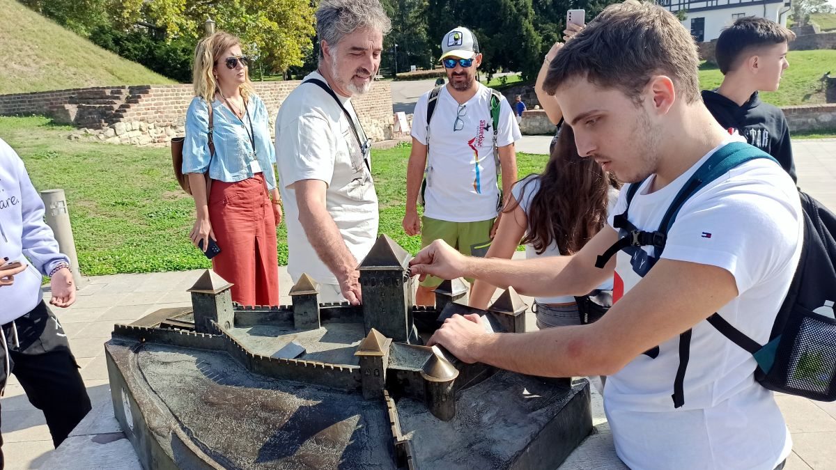 El Proyecto Erasmus+ STEAM para Alumnos con Discapacidad Visual hace balance en Belgrado.