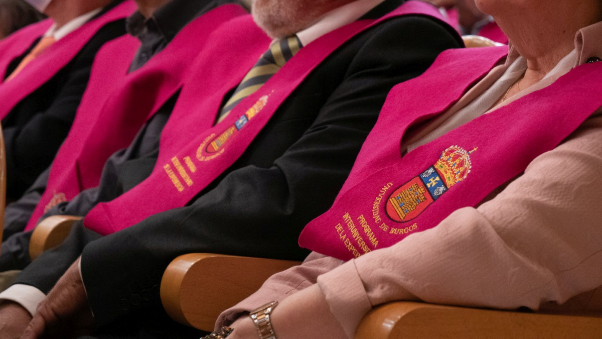 Los programas formativos para mayores en la Universidad de Burgos suman 1300 estudiantes.