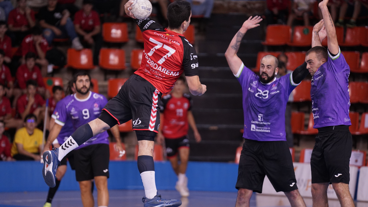 La falta de puntería condicionó la eliminatoria de la Copa del Rey entre UBU San Pablo y Guadalajara.