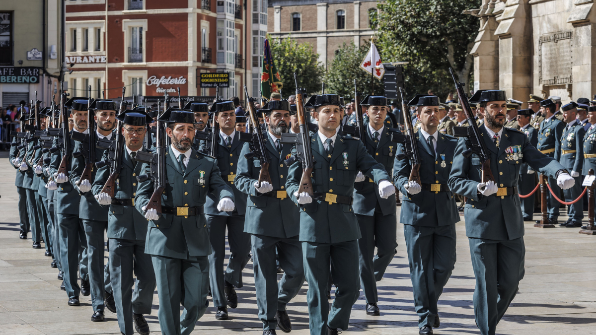 La Guardia Civil celebra de la festividad de la Virgen del Pilar en Burgos.