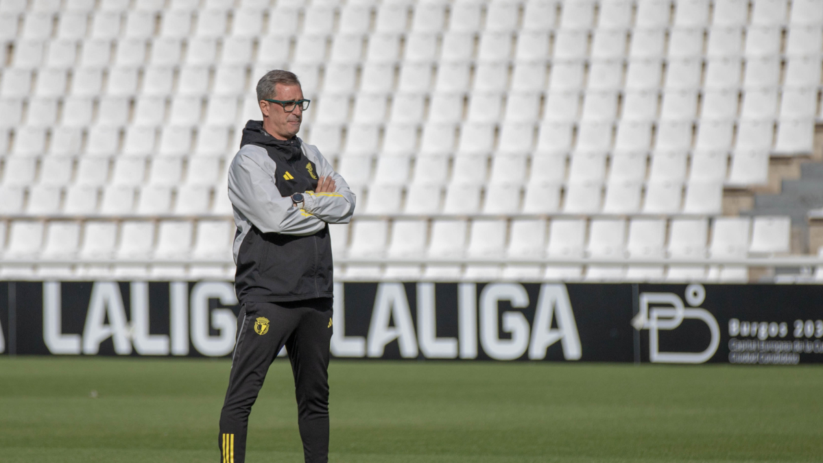 Jon Pérez Bolo durante el último entrenamiento en El Plantío antes de recibir al Villarreal B.