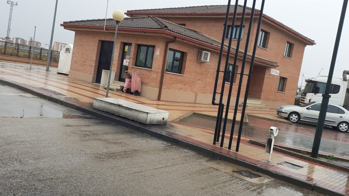 El aparcamiento de Asebutra en Aranda da trabajo a 8 personas