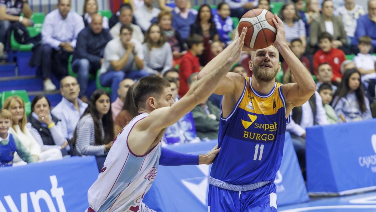 Imagen del partido entre el San Pablo Burgos y el Lleida