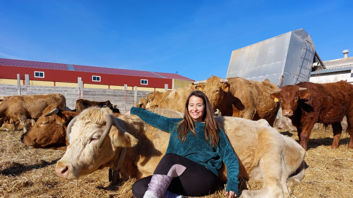 Miriam Delgado, agricultora y ganadera de Villaquirán de la Puebla