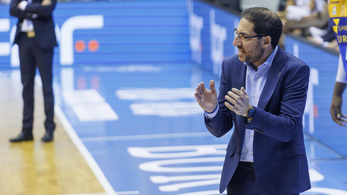 Lolo Encinas, durante un partido del Longevida San Pablo Burgos.