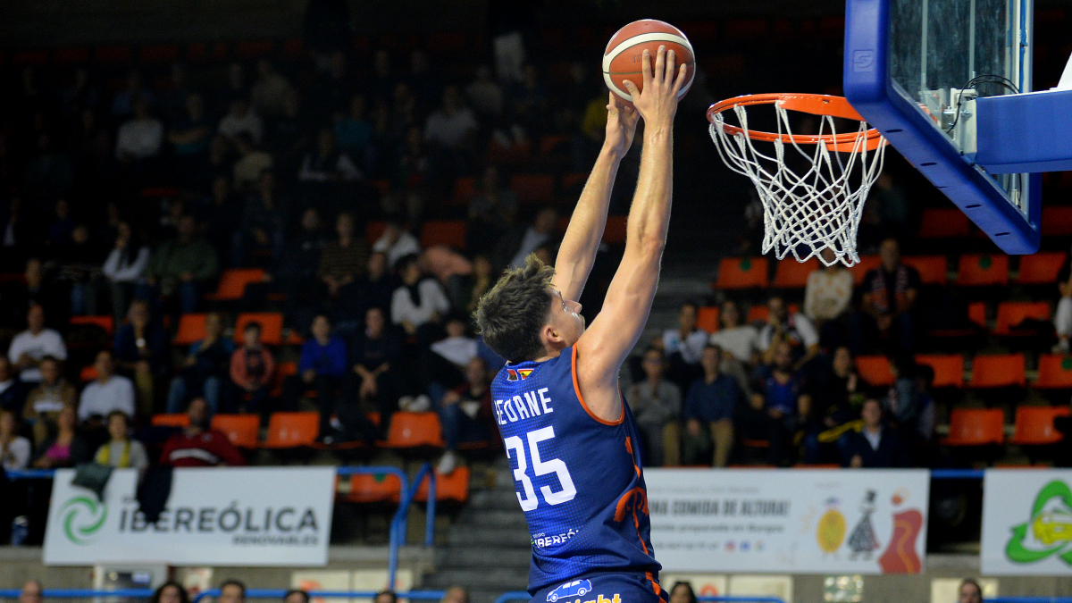 Rodrigo Seoane, durante el partido contra Grupo Alega Cantabria.