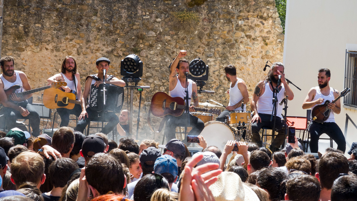 Concierto de La MODA en Covarrubias.