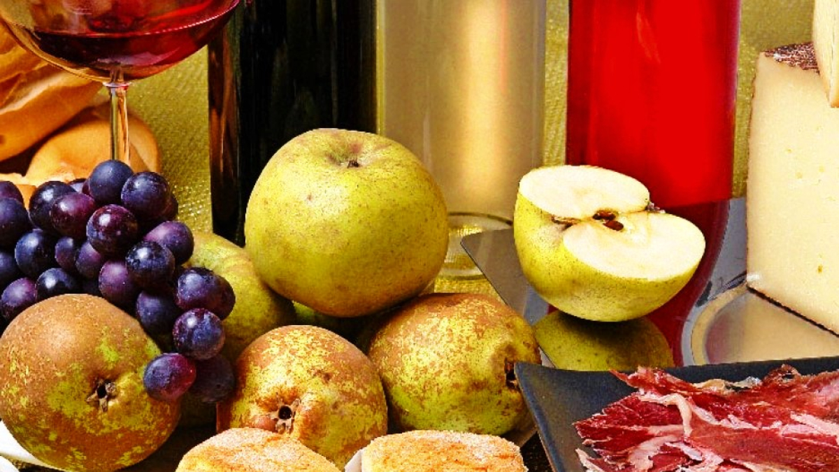 Dentro de la cartera de alimentos y bebidas que aglutina Tierra de Sabor destacan las carnes, vinos, derivados de cereales, lácteos, frutas y hortalizas o legumbres.