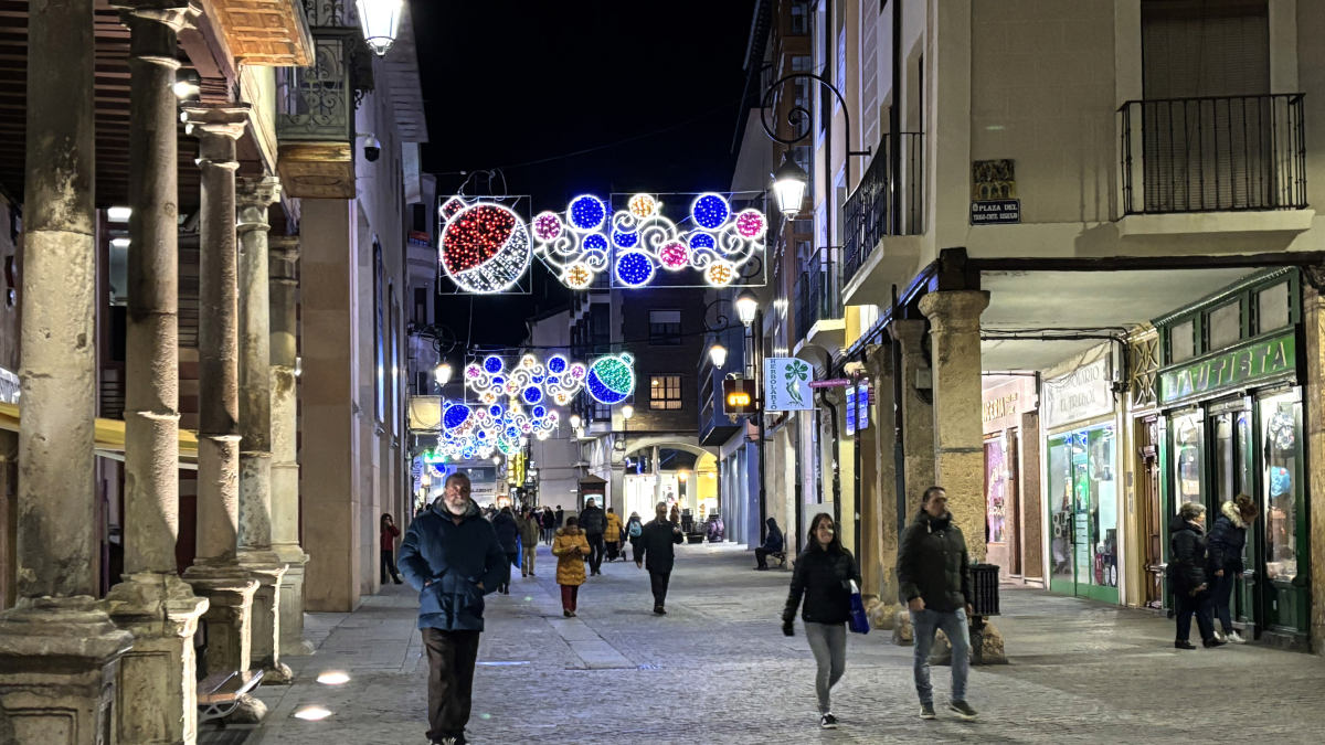 La Navidad ya empieza a ser palpable en las calles de Aranda de Duero.