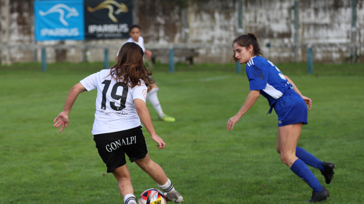 Empate en el último partido del año en la ciudad deportiva.