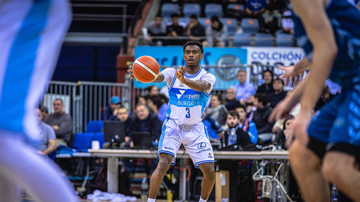 El último tiro de Micah Speight no entró y la victoria se quedó en casa de los guipuzcoanos.