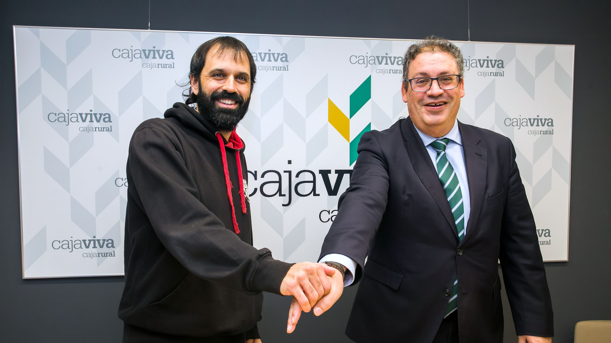 Álvar García y Germán Martínez presentan el Campus de Navidad del CB Babieca.