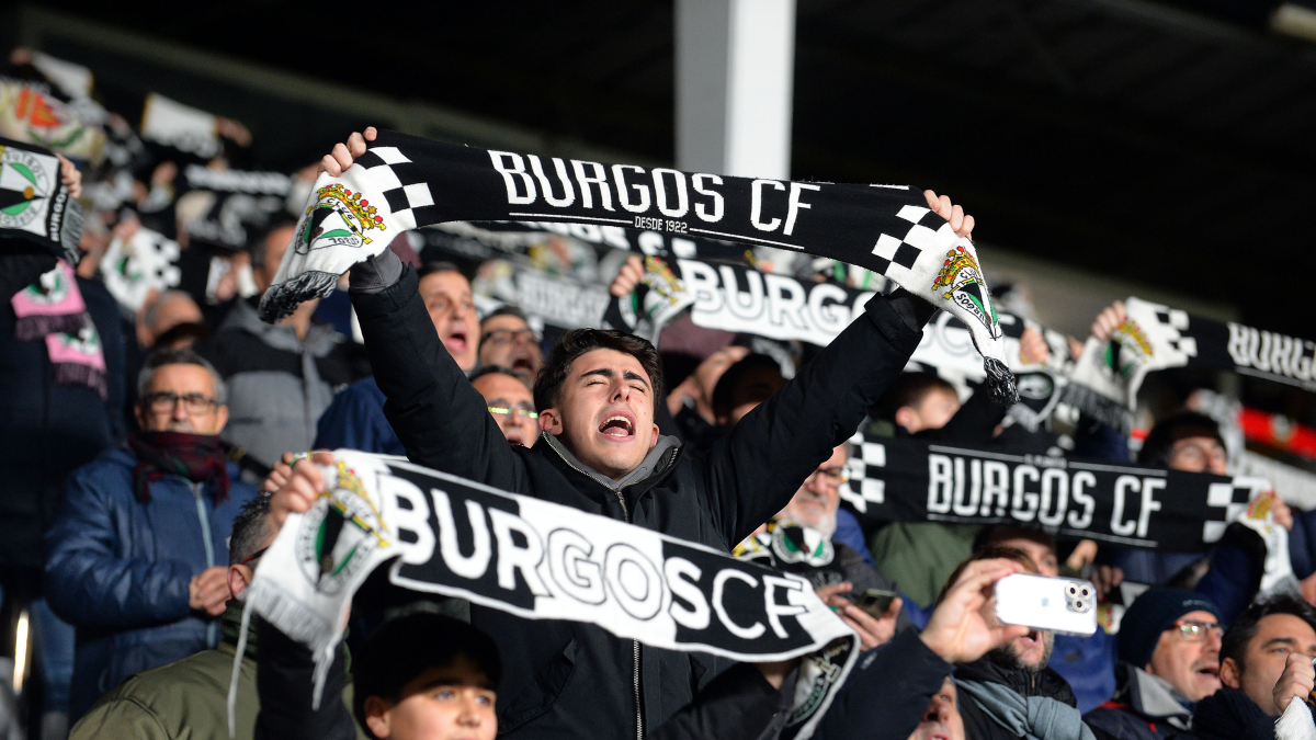 Imagen del partido entre el Buros CF y el Valladolid.