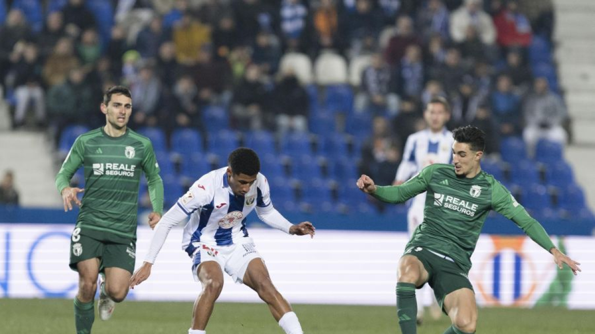 Imagen del partido entre el Leganés y el Burgos CF