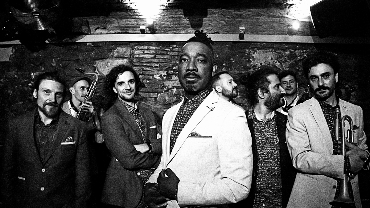 Clarence Bekker abrirá el ciclo.