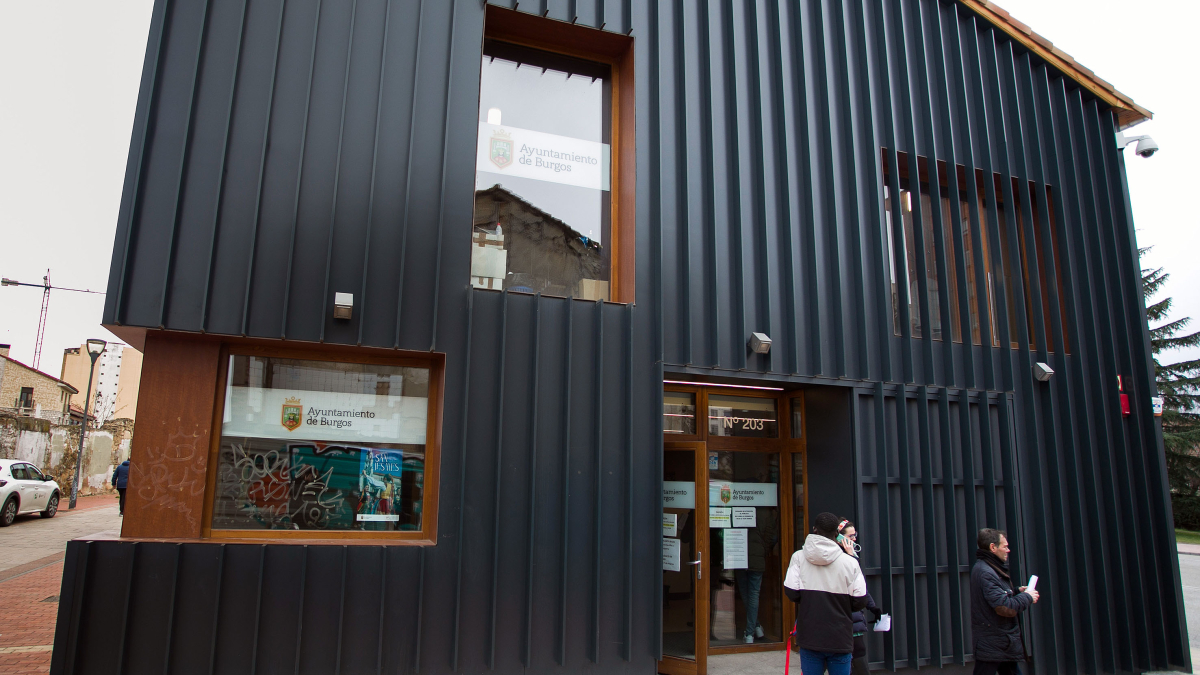 El mini ayuntamiento de Gamonal está ubicado en el pueblo antiguo y comenzó a funcionar en abril de 2022.