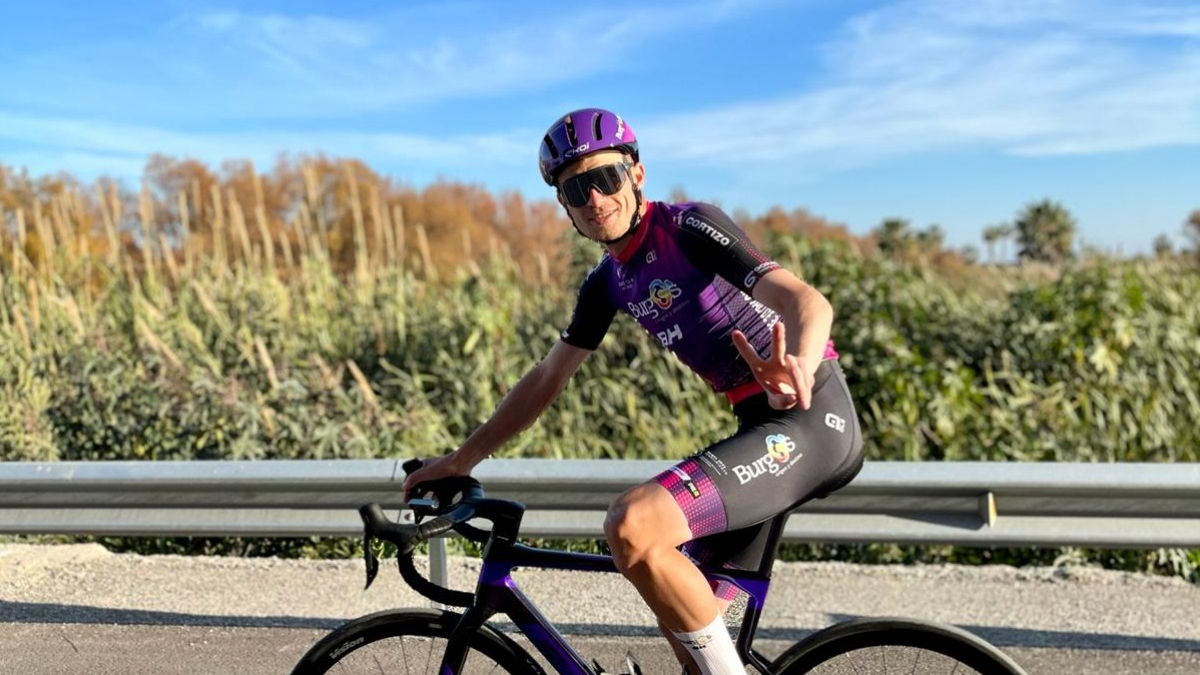 Karel Vacek ya entrena con los colores de su nuevo equipo.