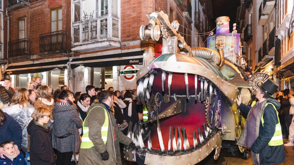 Instante del entierro de la Sardina del Carnaval de Burgos 2024.