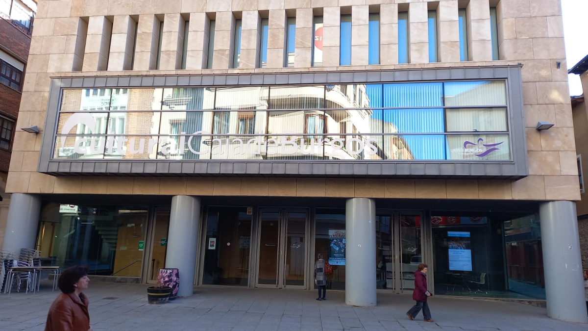 Imagen del auditorio de la Fundación Caja de Burgos de Aranda