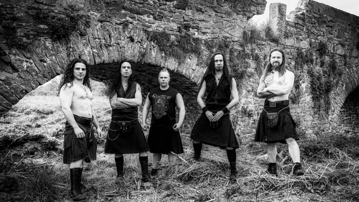 Skiltron, banda de origen argentino afincada en Finlandia.