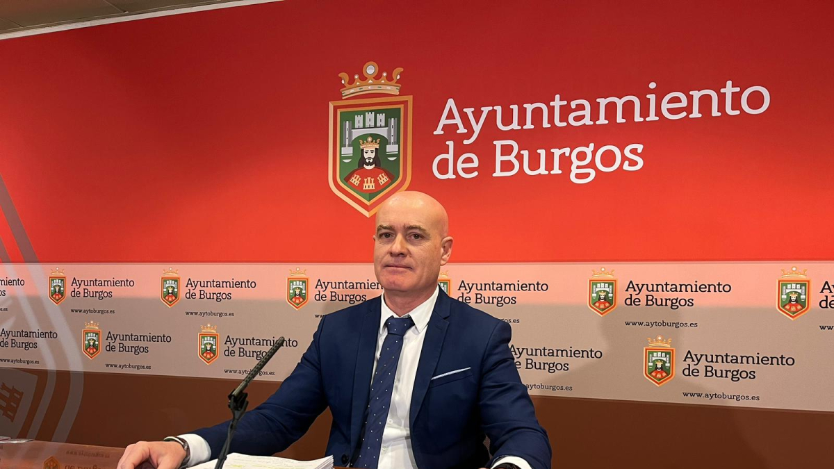 El concejal de Hacienda, Contratación y Patrimonio del Ayuntamiento de Burgos, Ángel Manzanedo.