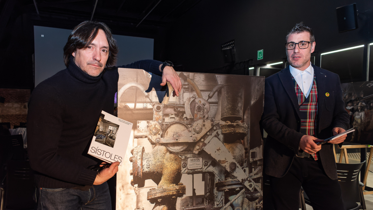 Paco Santamaría y Raúl Antón, en la presentación de 'Sístoles' en Burgos.