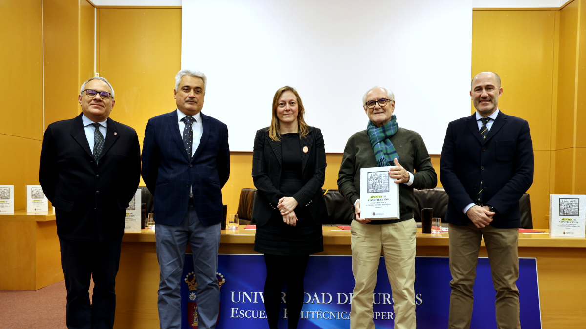 Presentación del libro' Apuntes de construcción del catedrático Alberto Serra Hamilton'.