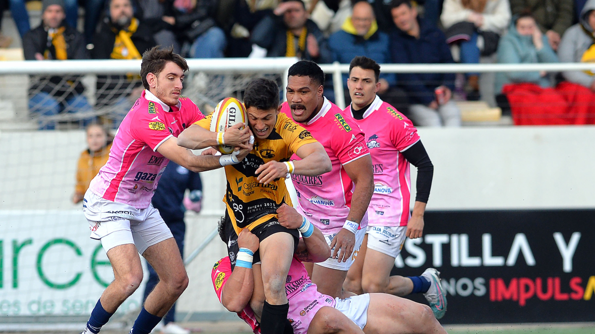 Imagen de un partido entre el Recoletas Burgos Caja Rural y el VRAC.